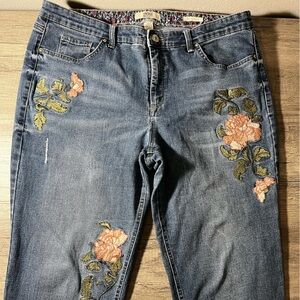 Vintage America Blue Jeans Straight Leg with Floral Embroidery